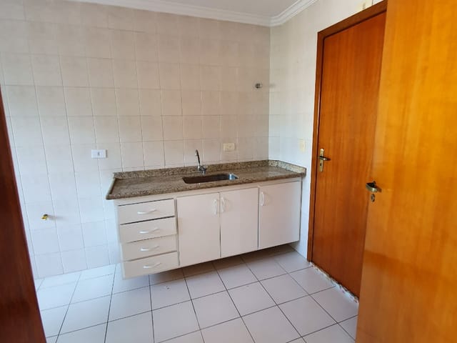 Apartamento com 76m² 2 quartos e 2 banheiros, à venda, no bairro Centro em Taubaté