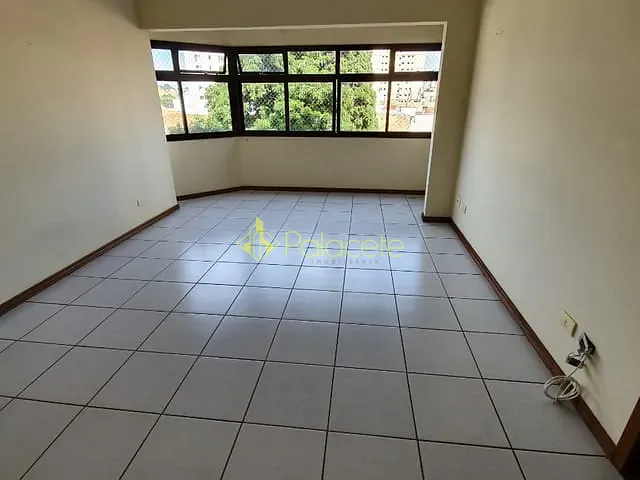 Apartamento com 76m² 2 quartos e 2 banheiros, à venda, no bairro Centro em Taubaté