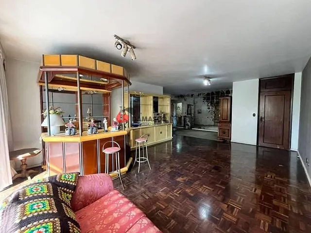Apartamento 4 quartos e 3 banheiros, à venda, no bairro Santo Antônio em São Caetano do Sul
