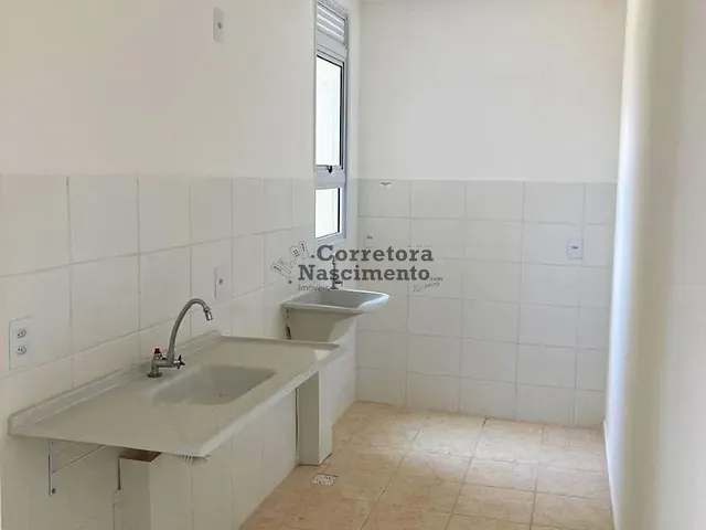 Apartamento 2 quartos e 1 banheiro, à venda, no bairro Jardim Colonia em Jacareí