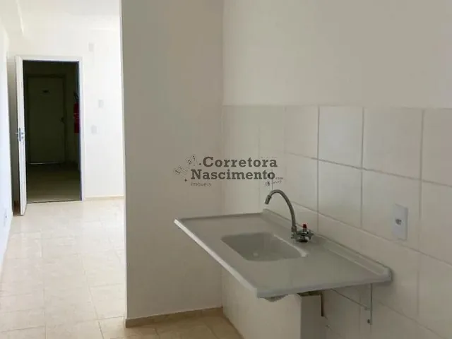 Apartamento 2 quartos e 1 banheiro, à venda, no bairro Jardim Colonia em Jacareí