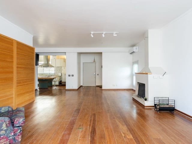Apartamento 3 quartos e 2 banheiros, à venda ou para alugar, no bairro Pinheiros em São Paulo