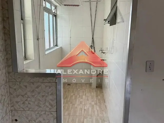 Apartamento com 80m² 3 quartos e 2 banheiros, à venda, no bairro Vila Industrial em São José Dos Campos
