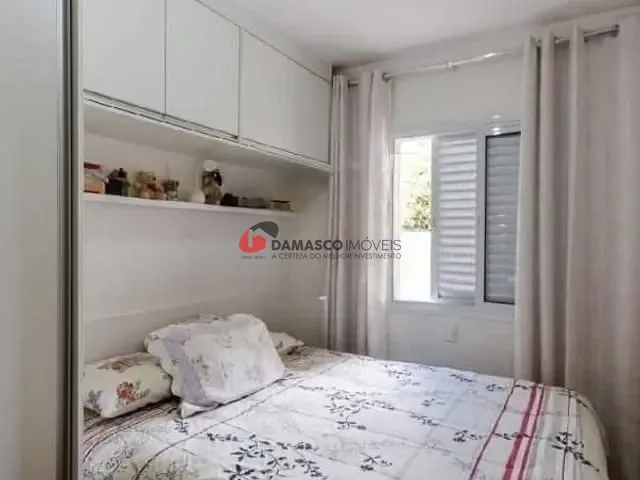 Apartamento 2 quartos e 1 banheiro, à venda, no bairro Campestre em Santo André