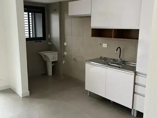 Apartamento 3 quartos e 2 banheiros, à venda, no bairro Boa Vista em Curitiba