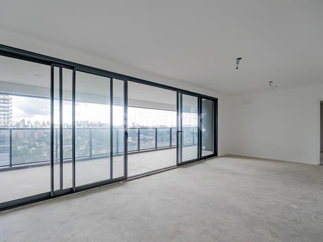 Apartamento com 186m² 3 quartos e 5 banheiros, à venda, no bairro Jardim Fonte do Morumbi em São Paulo