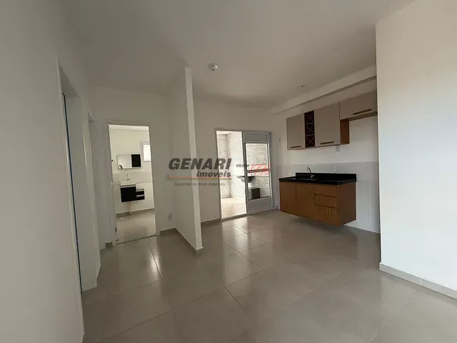Apartamento 2 quartos e 1 banheiro, para alugar, no bairro Parque Residencial Sabiás em Indaiatuba