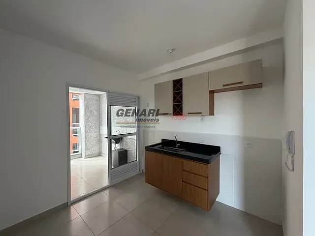 Apartamento 2 quartos e 1 banheiro, para alugar, no bairro Parque Residencial Sabiás em Indaiatuba