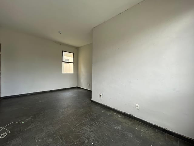 Foto do Apartamento - Apartamento para locação com 3 quartos e uma vaga de estacionamento, Heliopolis, Belo Horizonte, MG | Deltalar Imóveis