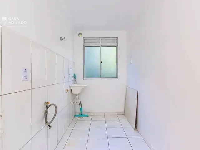 Apartamento 2 quartos e 1 banheiro, à venda, no bairro Costeira em Araucária
