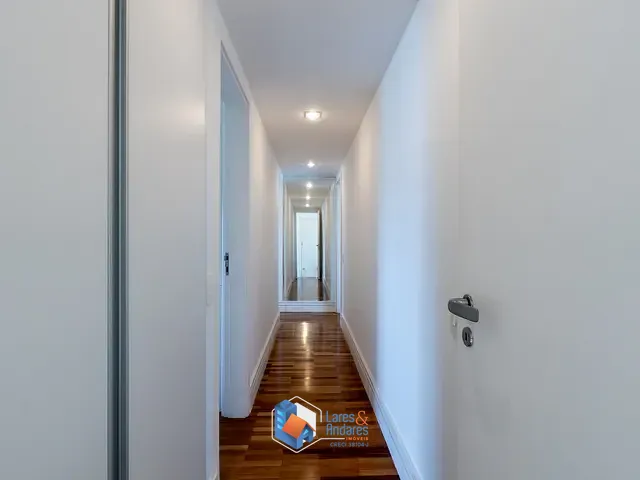 Apartamento com 168m² 3 quartos e 5 banheiros, à venda, no bairro Brooklin em São Paulo