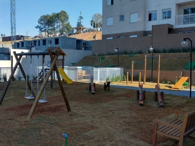 Apartamento com 47m² 2 quartos e 1 banheiro, à venda, no bairro Jardim Barro Branco em Cotia