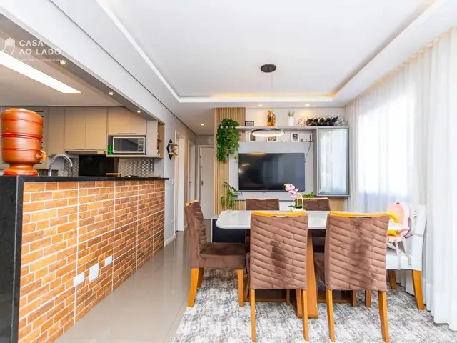 Apartamento 3 quartos e 2 banheiros, à venda, no bairro  Lindoia em Curitiba
