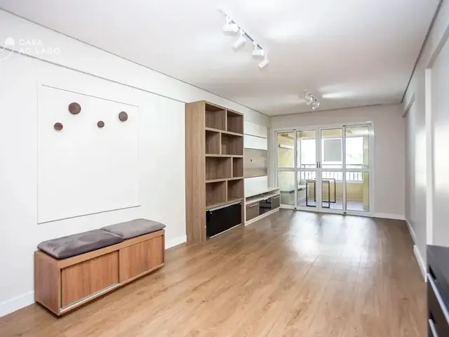 Apartamento 3 quartos e 3 banheiros, à venda, no bairro Juvevê em Curitiba