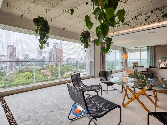 Apartamento com 352m² 3 quartos e 5 banheiros, à venda, no bairro Pinheiros em São Paulo