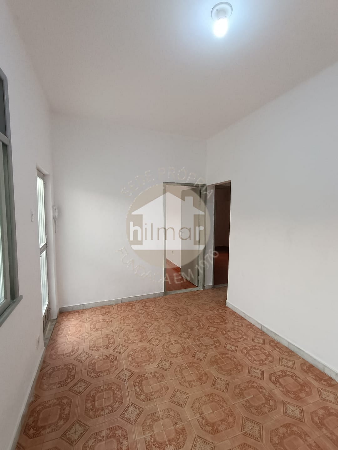 Apartamento para alugar com 2 quartos, 67m² - Foto 4