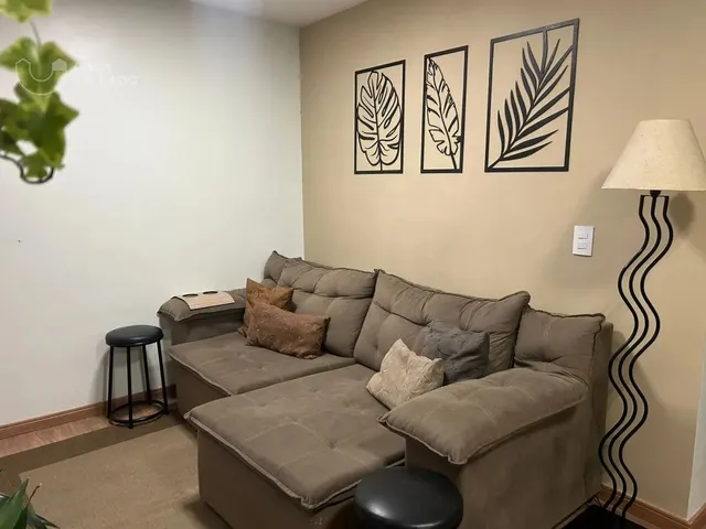 Apartamento 2 quartos e 1 banheiro, à venda, no bairro Santa Cândida em Curitiba