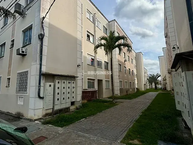 Apartamento 2 quartos e 1 banheiro, à venda, no bairro Parque Jóquei Club em Campos dos Goytacazes