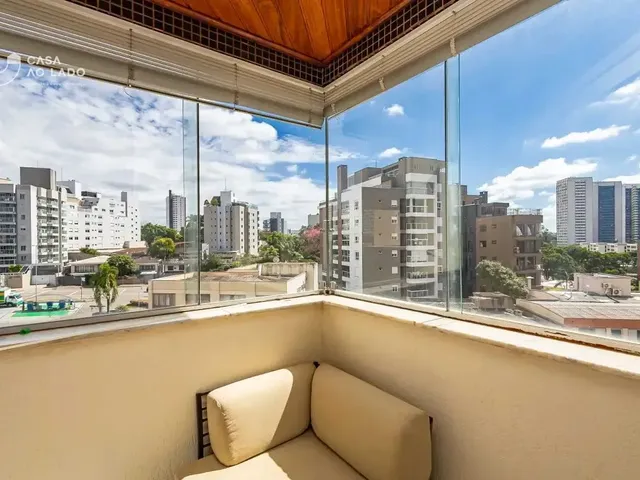 Apartamento 1 quarto e 1 banheiro, para alugar, no bairro Cristo Rei em Curitiba