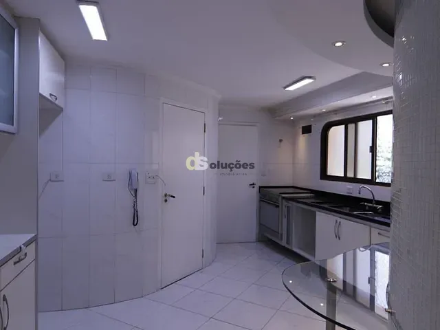 Apartamento 4 quartos e 5 banheiros, à venda, no bairro Indianópolis em São Paulo