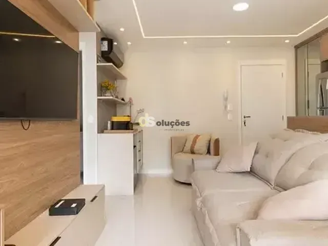 Apartamento 2 quartos e 2 banheiros, à venda, no bairro Vila Nair em São Paulo