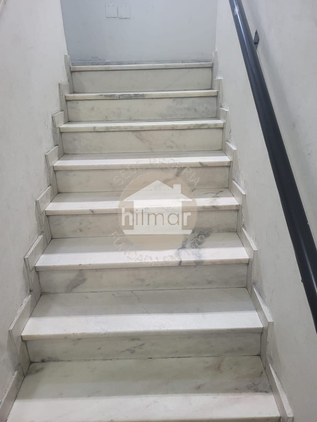 Apartamento à venda com 3 quartos, 94m² - Foto 2
