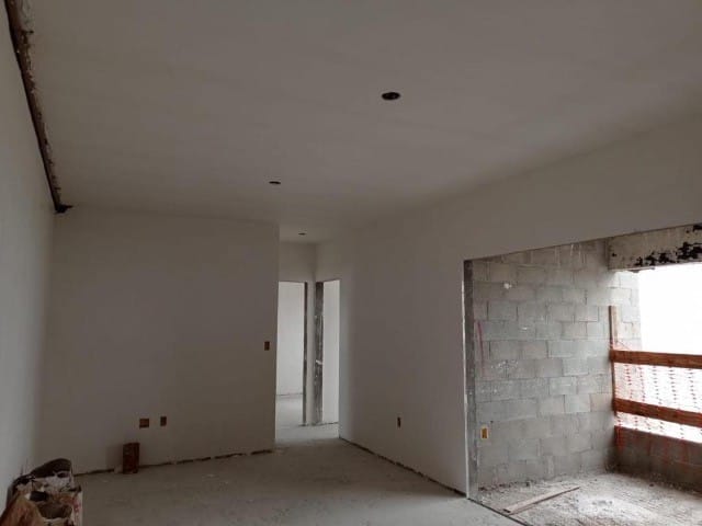 Apartamento 2 quartos e 1 banheiro, à venda, no bairro Jardim das Nações em Taubaté