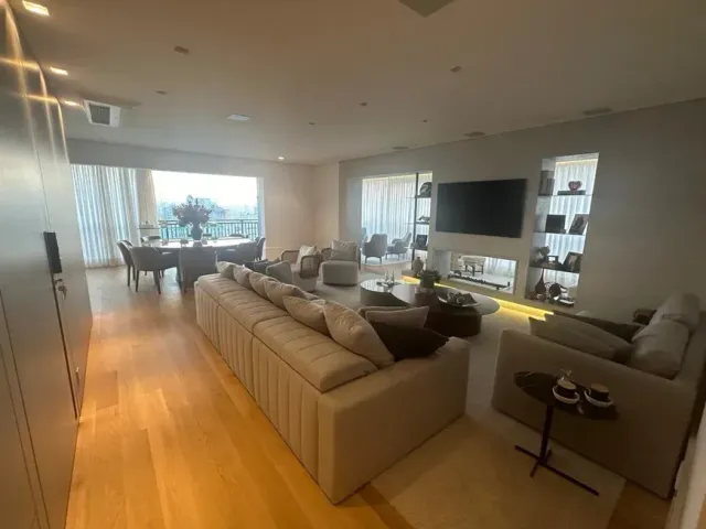 Apartamento 4 quartos e 4 banheiros, à venda, no bairro Jardim Paulista em São Paulo