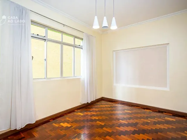 Apartamento 3 quartos e 2 banheiros, à venda, no bairro Centro em Curitiba