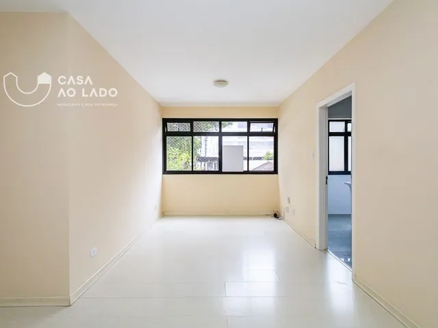 Apartamento 2 quartos e 1 banheiro, à venda, no bairro Água Verde em Curitiba