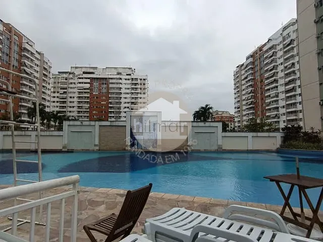 Apartamento 2 quartos e 1 banheiro, à venda, no bairro Vicente de Carvalho em Rio de Janeiro