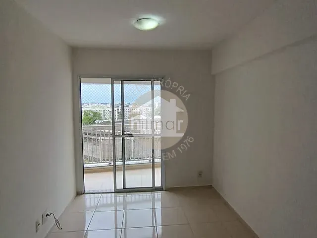 Apartamento 2 quartos e 1 banheiro, à venda, no bairro Vicente de Carvalho em Rio de Janeiro