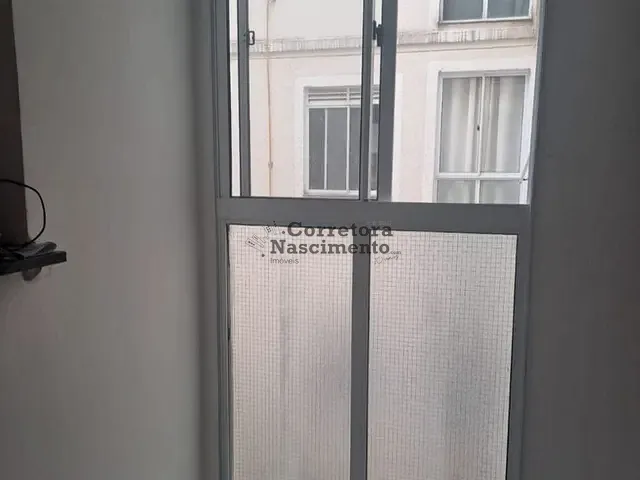 Apartamento 2 quartos e 1 banheiro, à venda, no bairro Vila Nova Aliança em Jacareí