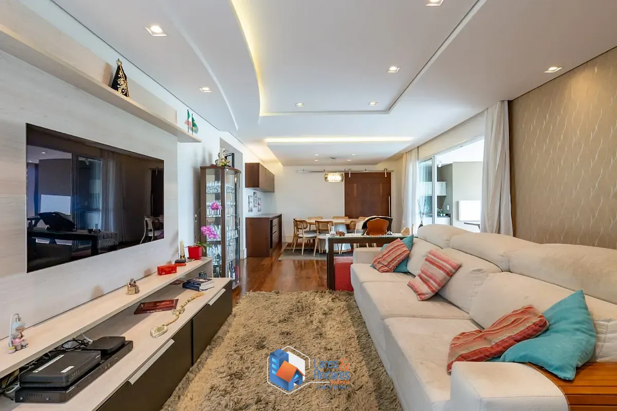 Apartamento, 3 quartos, 168 m² - Foto 1