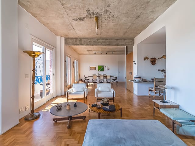 Foto do Apartamento - Apartamento para venda em Centro com 2 quartos, sendo 2 suítes , 200m² | Lares e Andares Imóveis