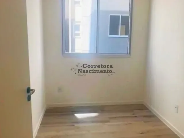 Apartamento 2 quartos e 1 banheiro, para alugar, no bairro Jardim Paraiso em Jacareí