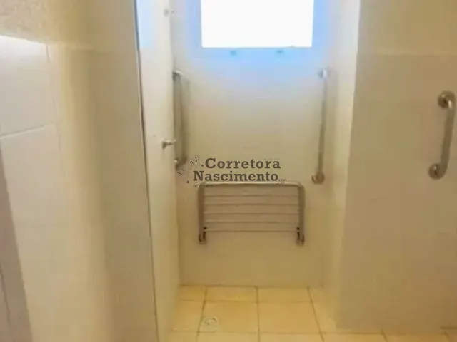 Apartamento 2 quartos e 1 banheiro, para alugar, no bairro Jardim Paraiso em Jacareí