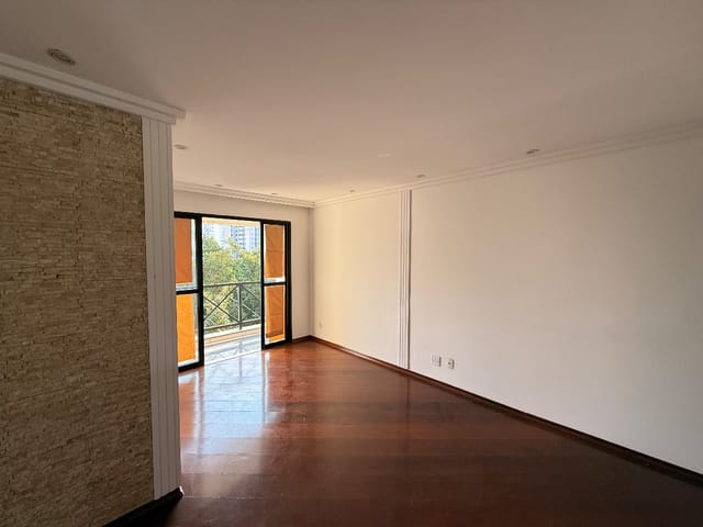 Foto do Apartamento - Apartamento tipo para venda em Chácara Inglesa com 3 quartos, sendo 1 suíte, 82m² | Lares e Andares Imóveis