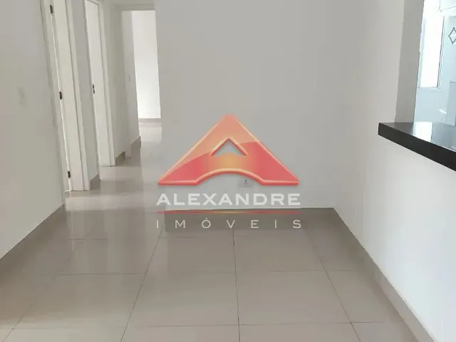 Apartamento com 10m² 3 quartos e 1 banheiro, à venda, no bairro Jardim Califórnia em Jacareí