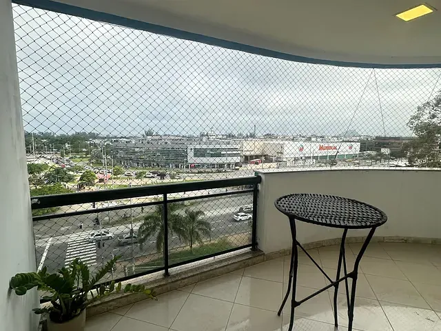 Apartamento 3 quartos e 2 banheiros, para alugar, no bairro Recreio dos Bandeirantes em Rio de Janeiro