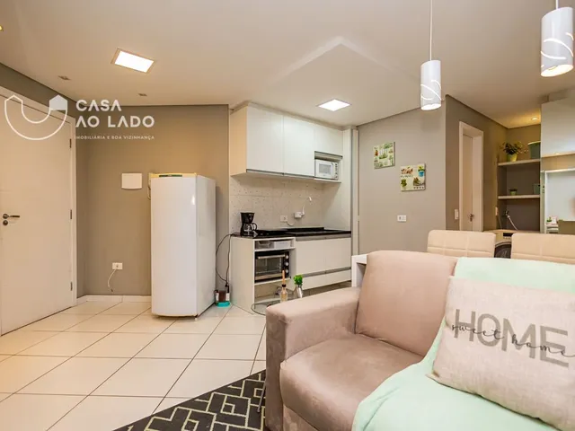 Apartamento 1 quarto e 1 banheiro, para alugar, no bairro Agua verde em Curitiba