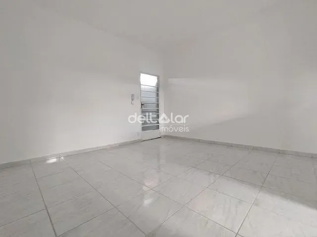 Sala com 71m² 2 quartos e 1 banheiro, para alugar, no bairro Venda Nova em Belo Horizonte