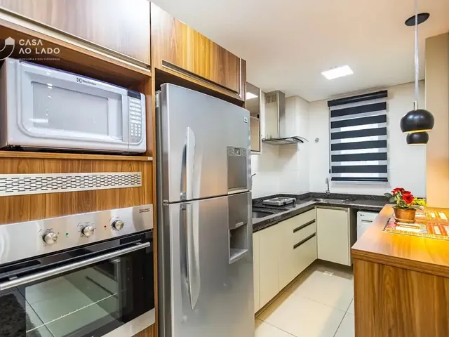 Apartamento 1 quarto e 1 banheiro, para alugar, no bairro Centro em Curitiba