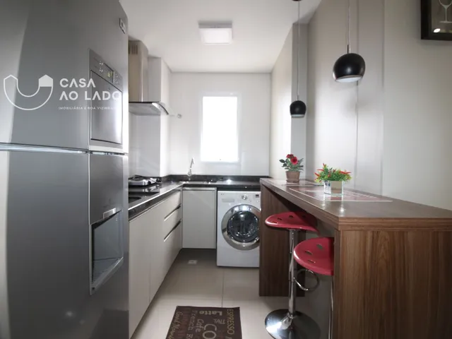 Apartamento 1 quarto e 1 banheiro, para alugar, no bairro Centro em Curitiba