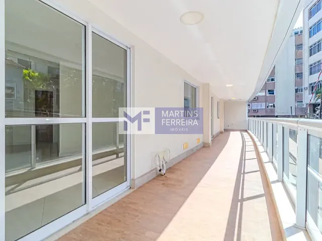 Apartamento com 117m² 3 quartos e 3 banheiros, à venda, no bairro Lagoa em Rio de Janeiro