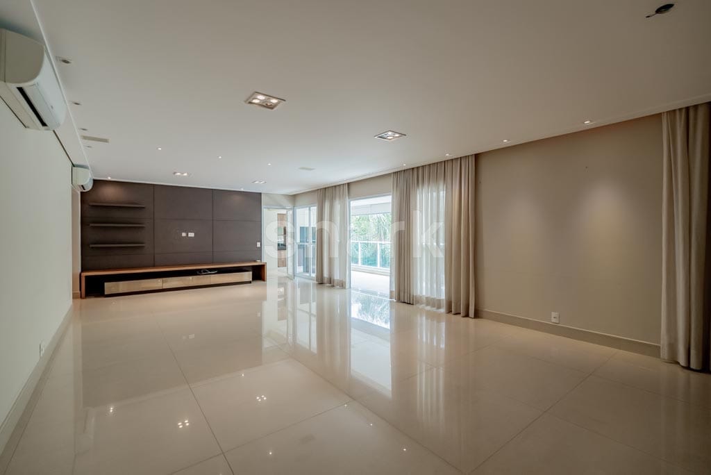 Apartamento em Alphaville Centro Empresarial — foto 2