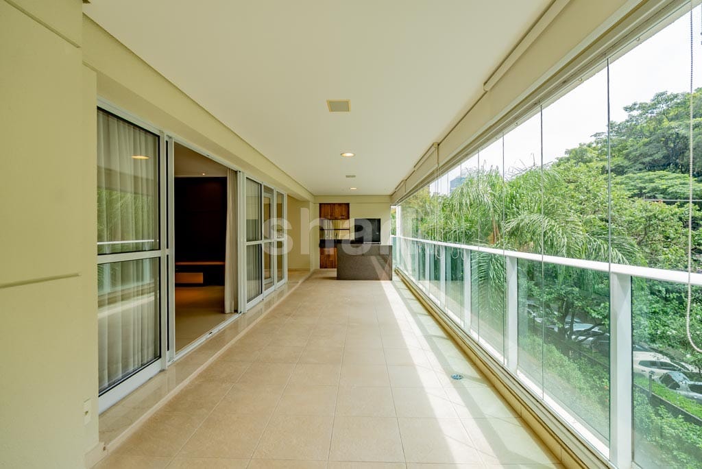 Apartamento em Alphaville Centro Empresarial — foto 1