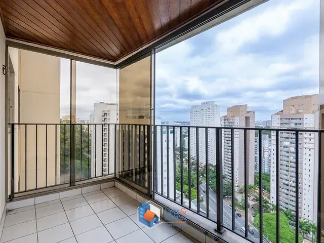 Apartamento com 130m² 4 quartos e 3 banheiros, à venda, no bairro Panamby em São Paulo