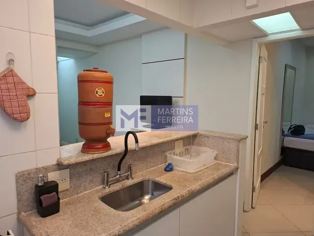 Apartamento com 47m² 1 quarto e 1 banheiro, para alugar, no bairro Leblon em Rio de Janeiro