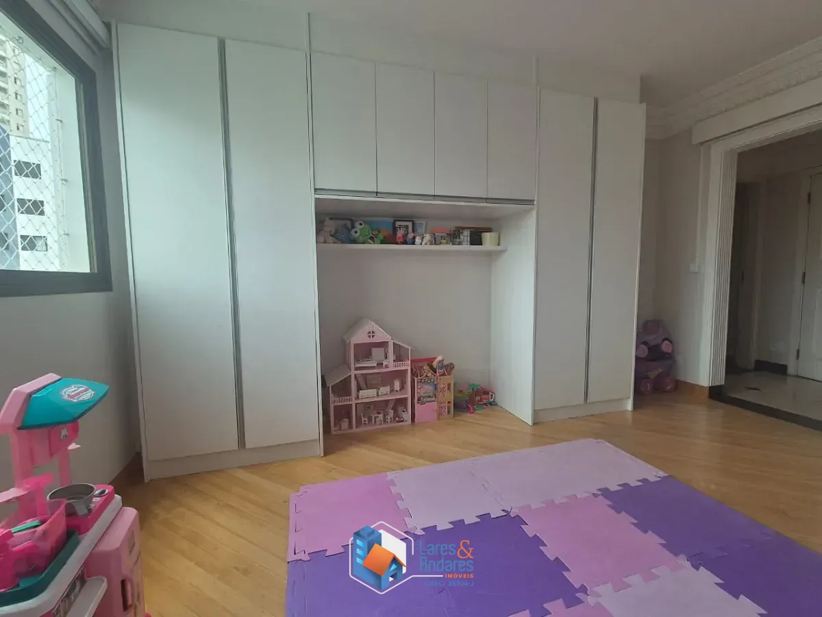 Apartamento, 4 quartos, 242 m² - Foto 17